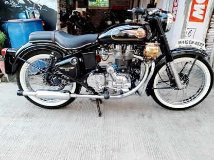 Set of 4 premium Tyre Side White Wall Inserts for cars and motorcycles, universal fit 8–19 inch, vintage classic wheel styling, durable and easy to install