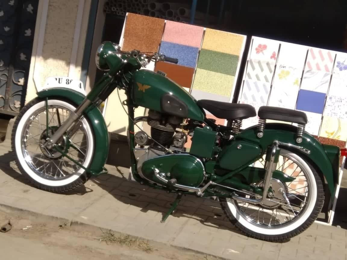 Set of 4 Premium White Wall Tyre / Tire Inserts for cars and motorcycles, Portawall / Port-A-Wall, Tyre Trims, universal fit 8–19 inch, classic wheel styling