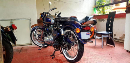 Set of 4 premium Tyre Side White Wall Inserts for cars and motorcycles, universal fit 8–19 inch, vintage classic wheel styling, durable and easy to install