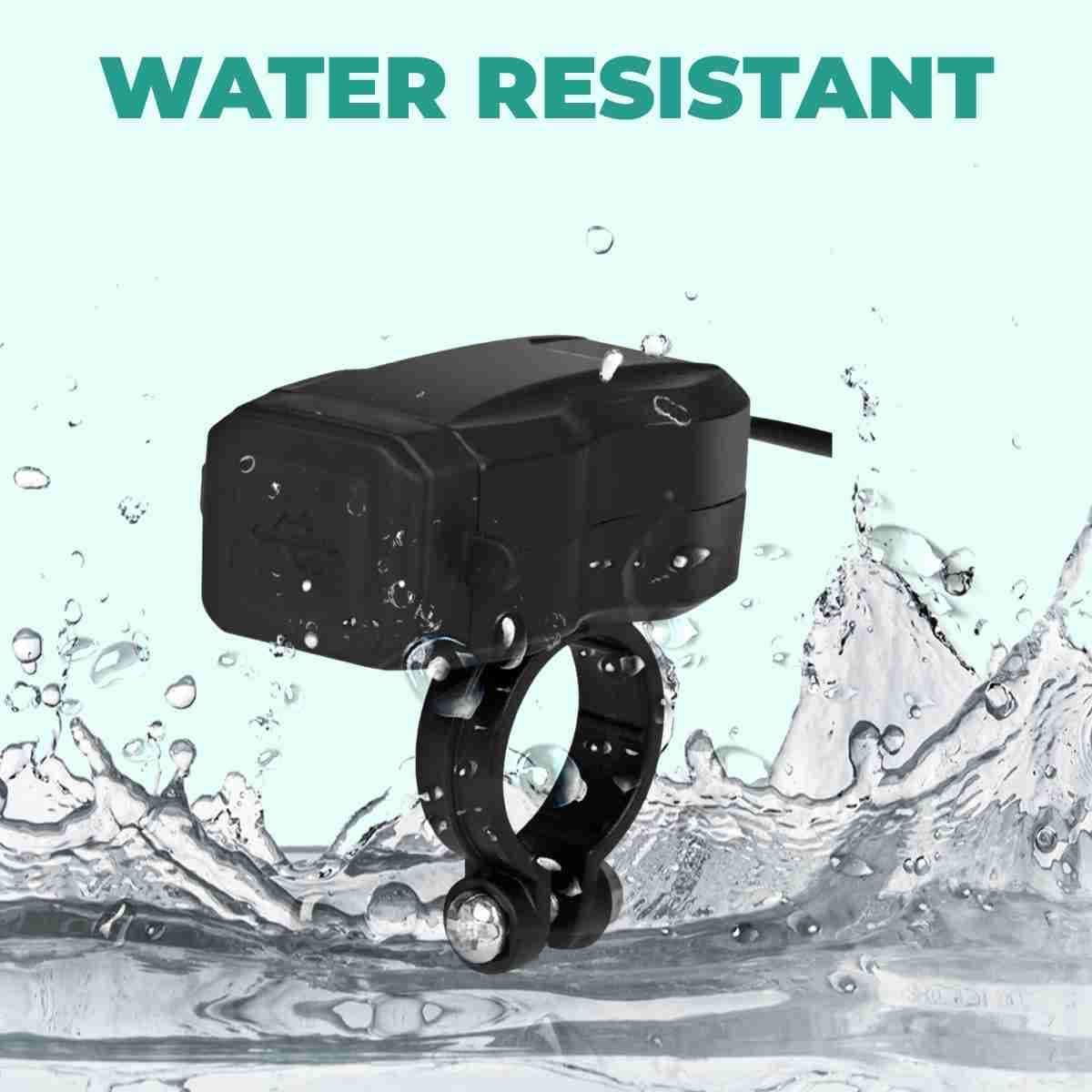 Simtac RapidRide Lite 180g lightweight motorcycle mobile charger IP65 waterproof front view | MotoARZT