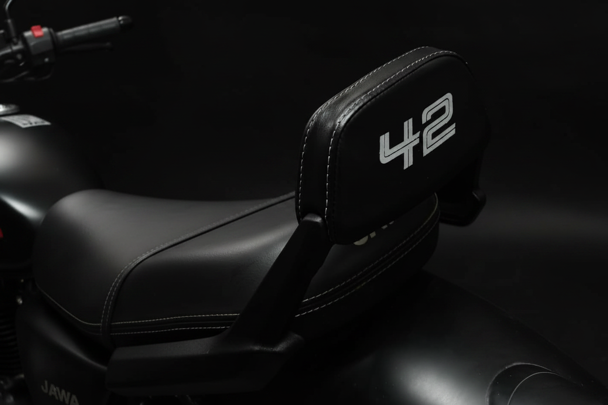 JAWA 42 Backrest Installed - Lifestyle